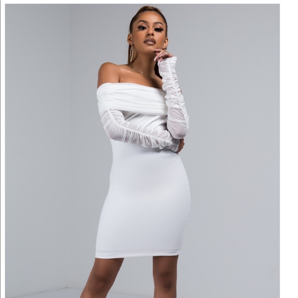 AKIRA White Ruched Off The Shoulder White Dress S